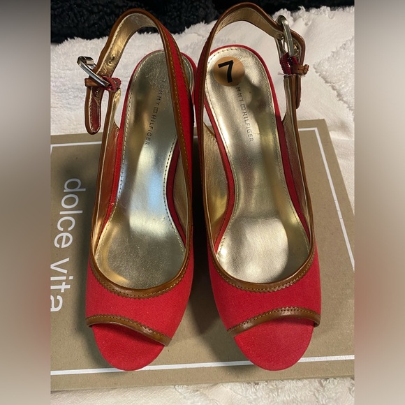 Red Platform Wedge Sz 7 Lk New - Picture 2 of 5